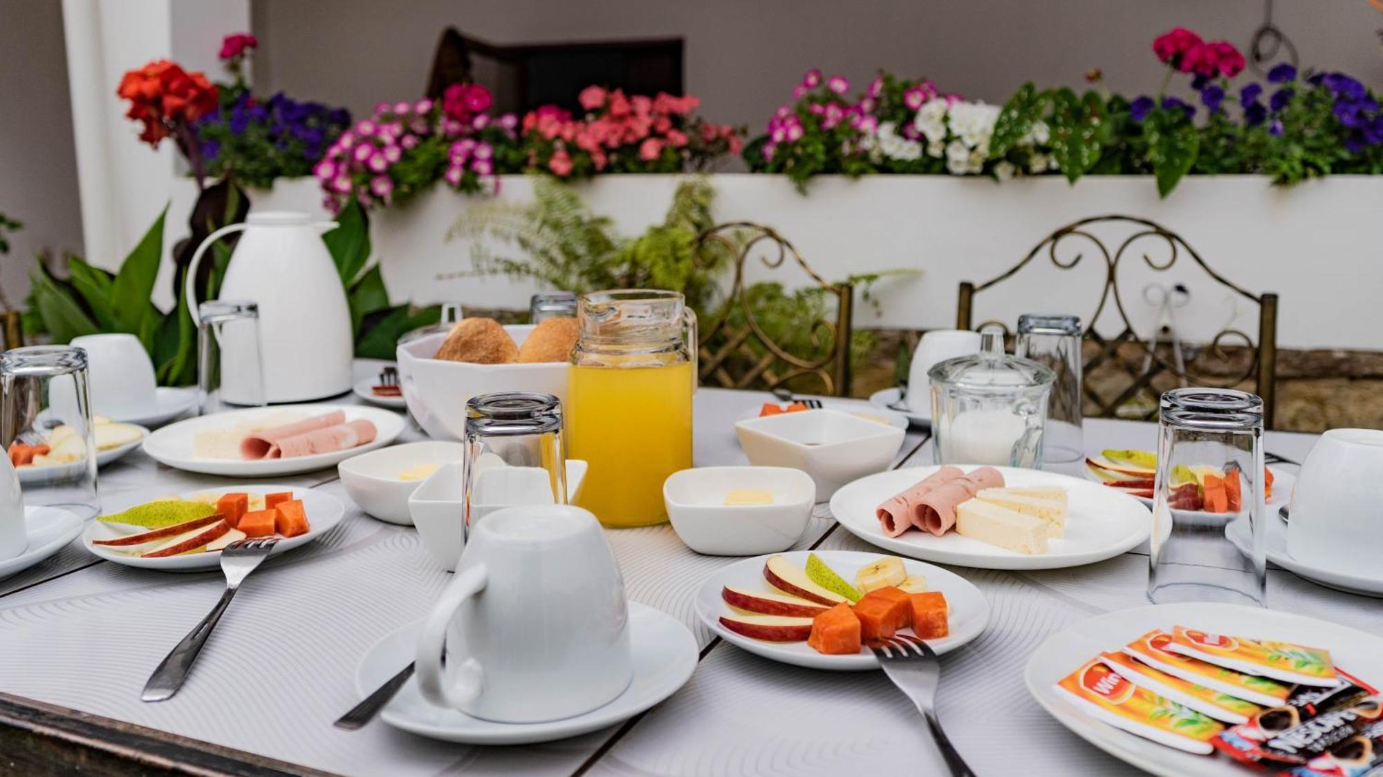 Hotel Casablanca Самайпата Екстериор снимка
