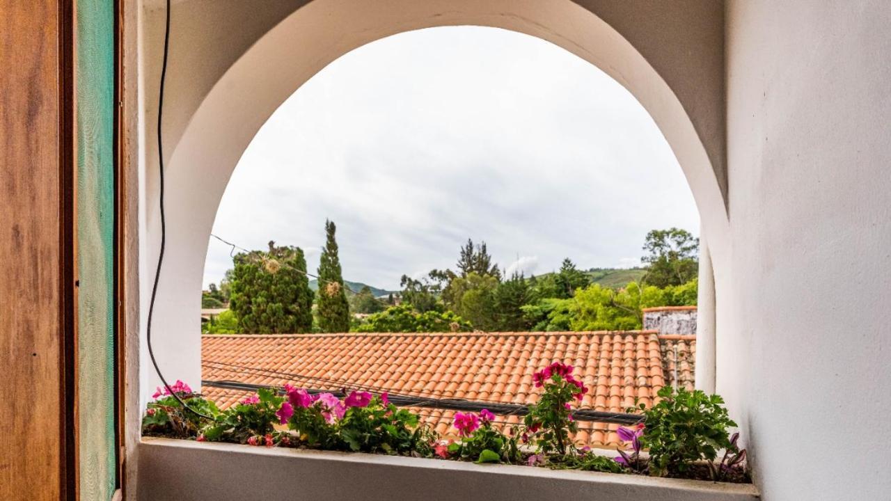 Hotel Casablanca Самайпата Екстериор снимка