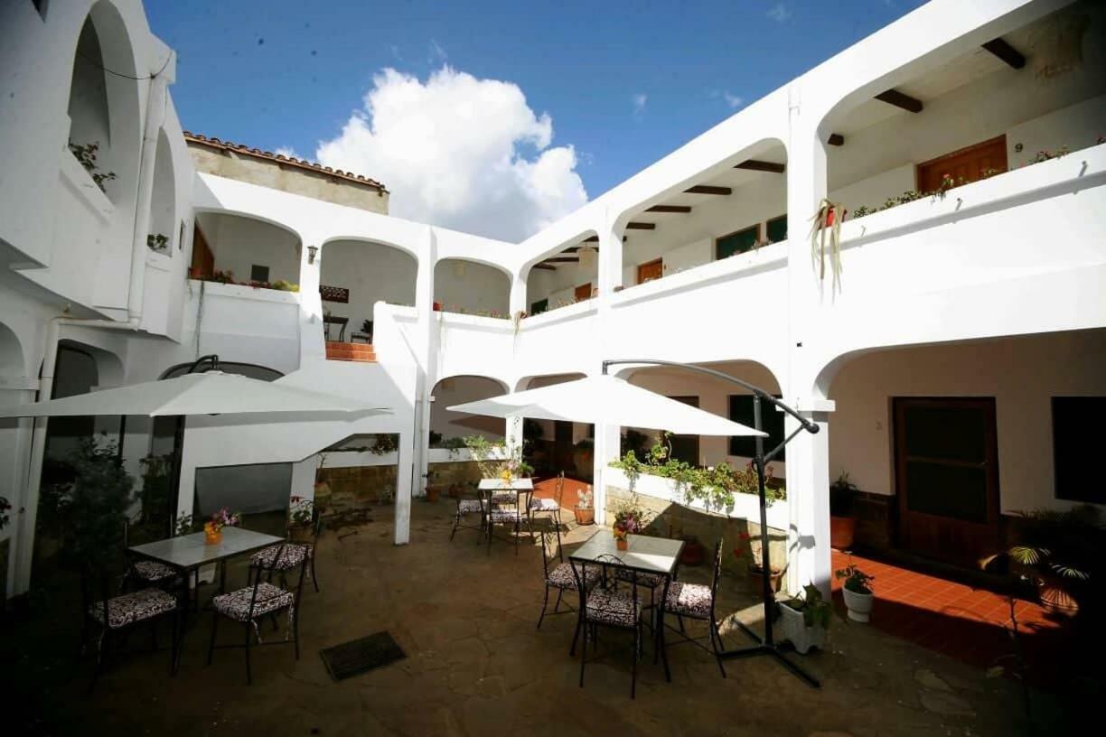 Hotel Casablanca Самайпата Екстериор снимка